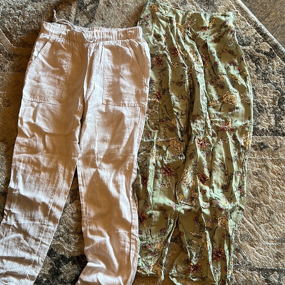 Lot of 2 pants! Size small